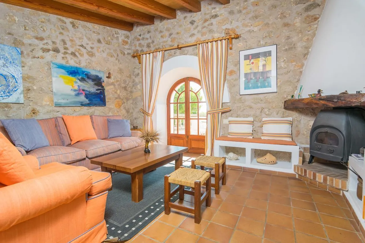 Calvari Pollenca 0*,  Spain